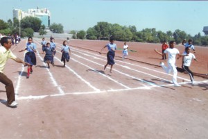 Zonal Disable Persons Sport Competition  2011 Junior Girls Participating in 100 mtrs.